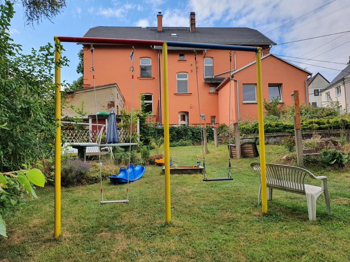 Ferienwohnung Ost - Alte Schule Sachswitz Грайц Екстер'єр фото